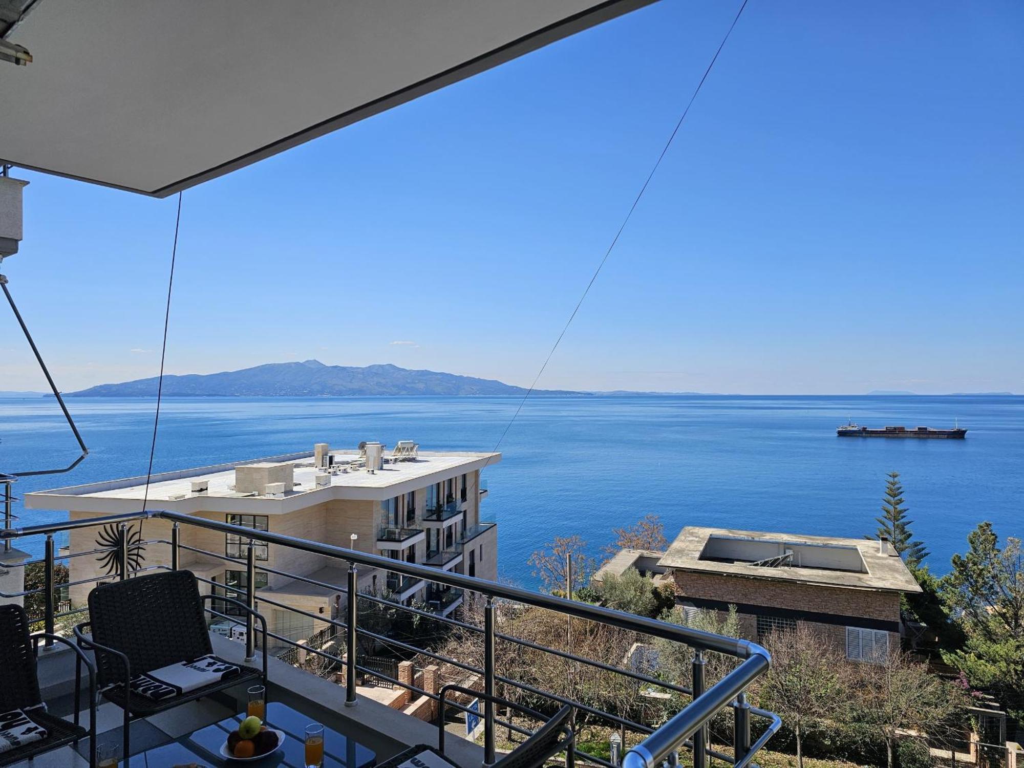 Sunset Tarraces Sarandë Exterior foto