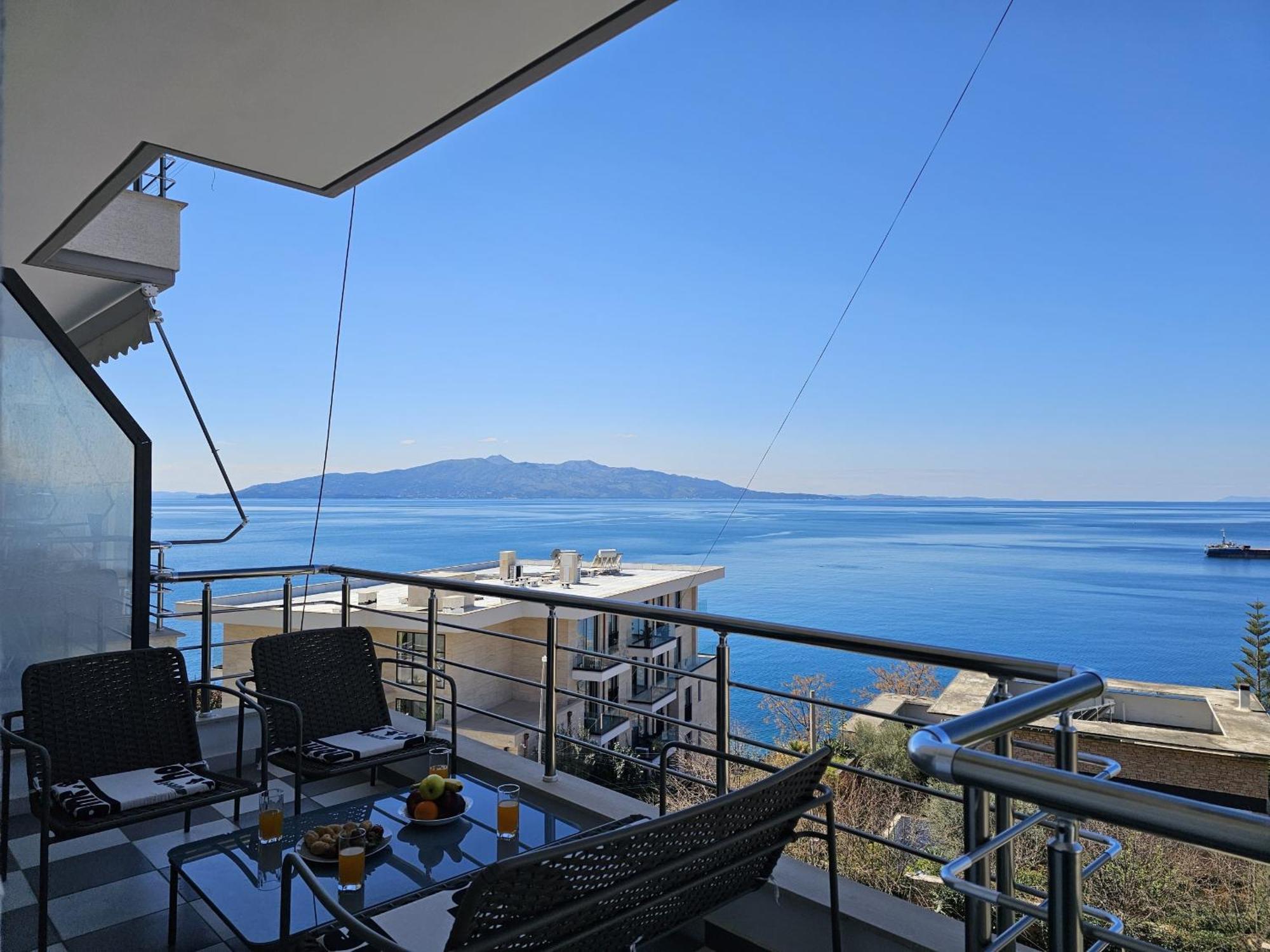 Sunset Tarraces Sarandë Exterior foto