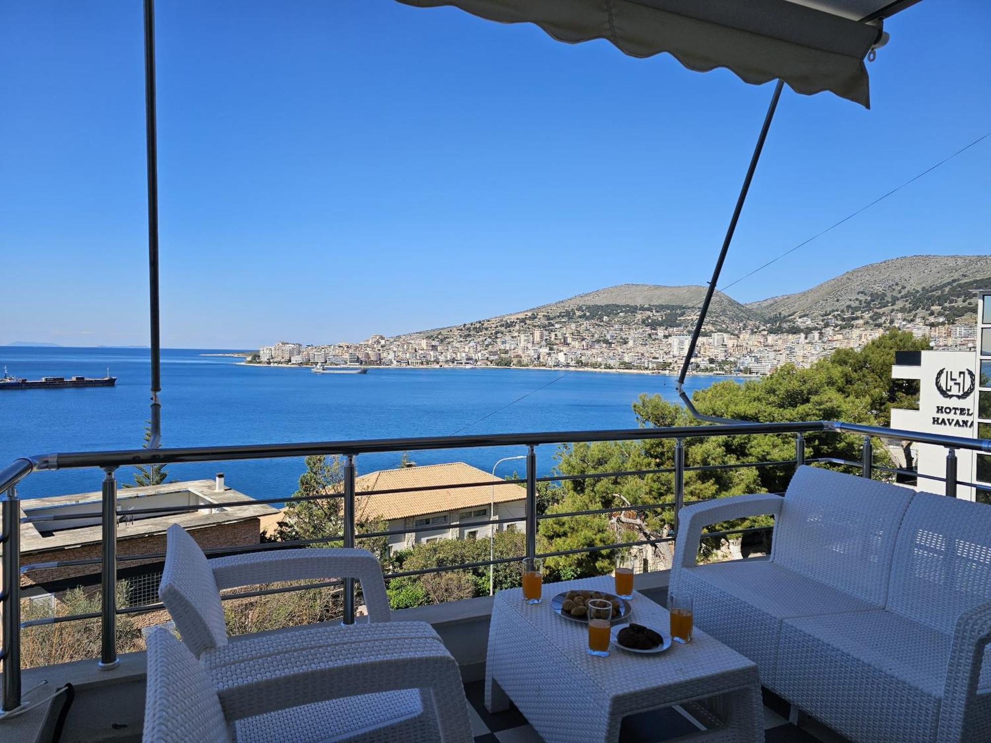 Sunset Tarraces Sarandë Exterior foto