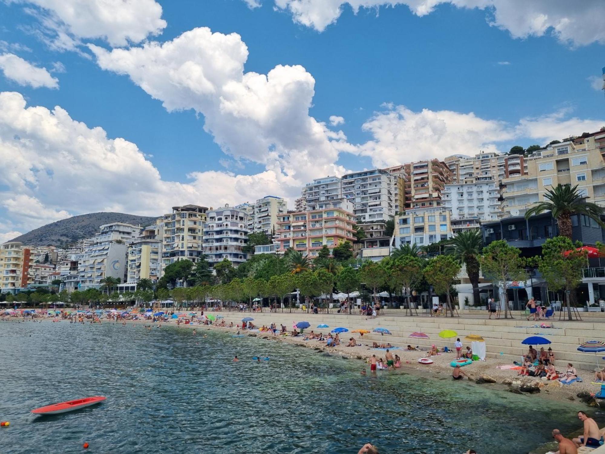 Sunset Tarraces Sarandë Exterior foto